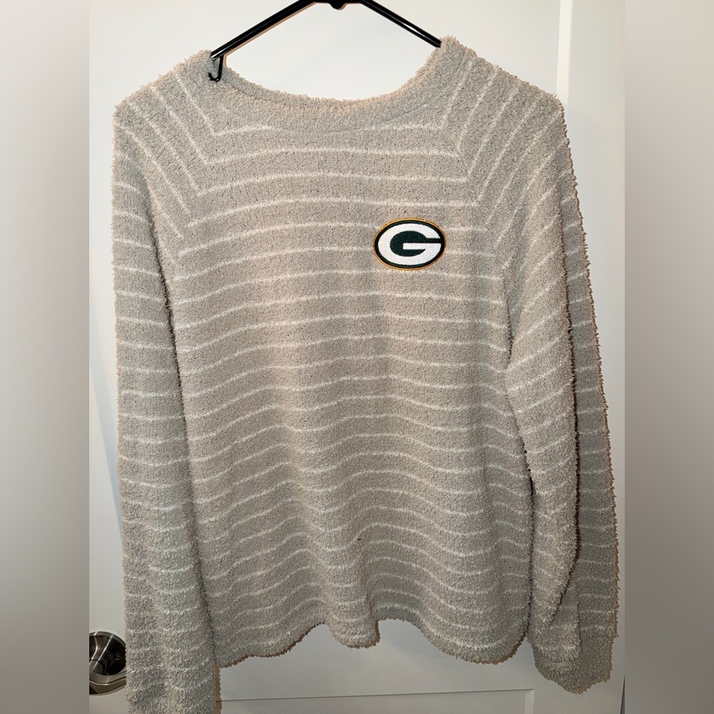 WOMEN’S Green Bay Packers NFL Gray Striped Crewneck Sweater - size medium